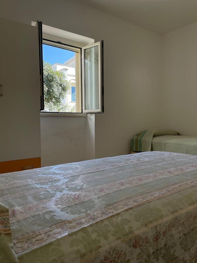 Villa Ticia A 100 Metri Dalla Spiaggia Con Parcheggio Privato Lido Marini Eksteriør bilde